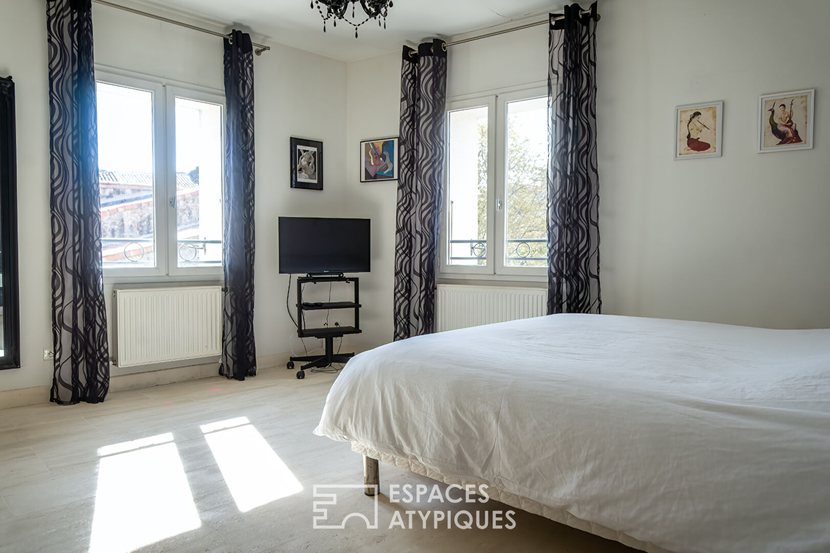 Flat with terrace and hammam on the roofs of Montelimar