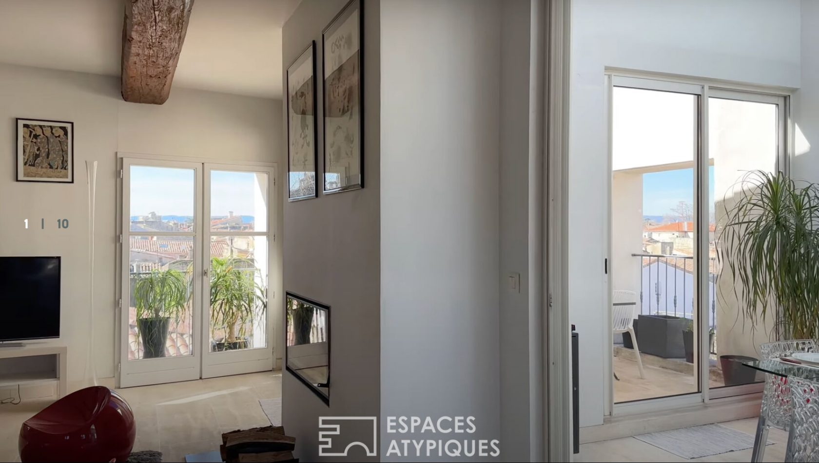 Terrace apartment with rental income and exceptional views