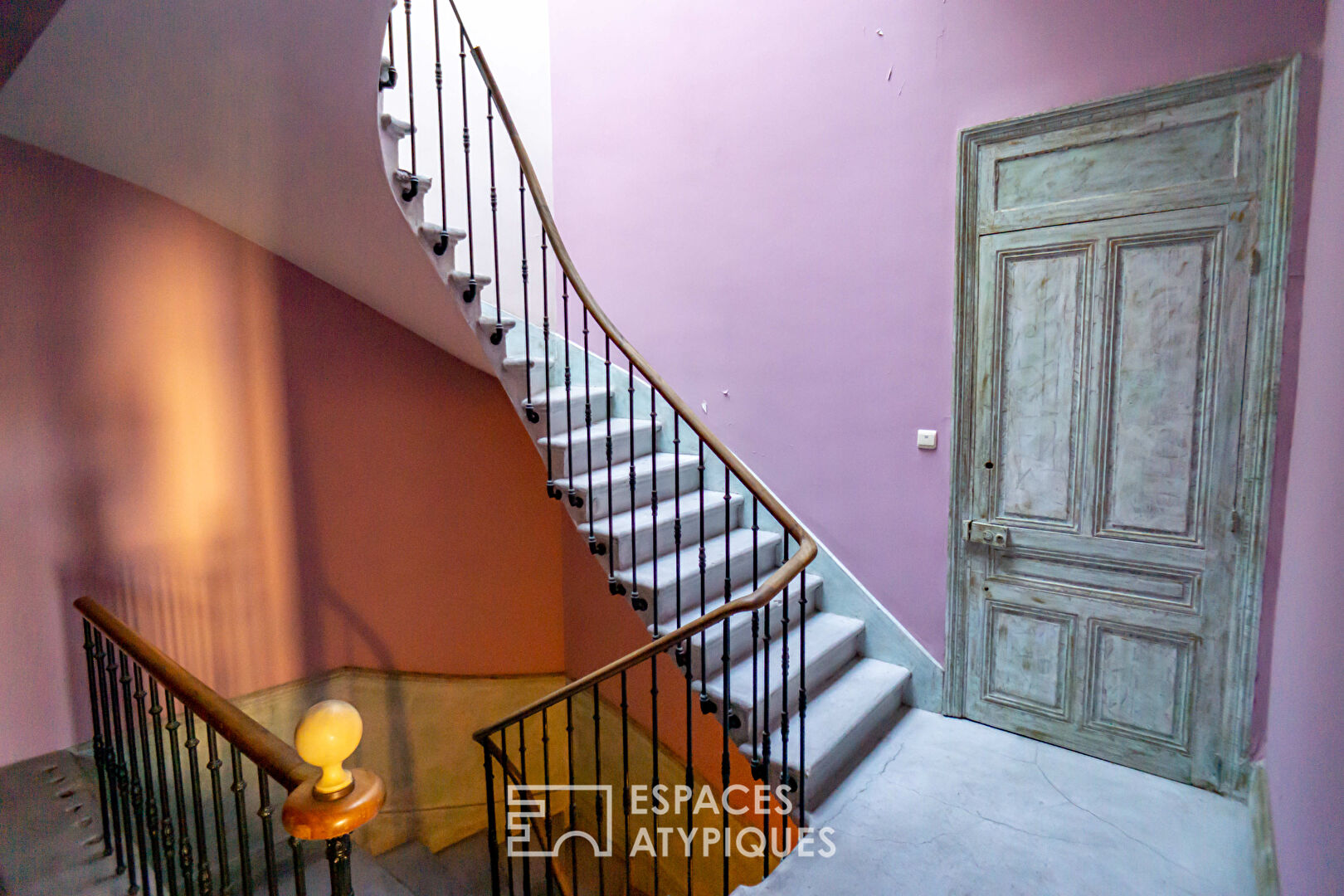 Manor house to renovate in Drôme Provençale