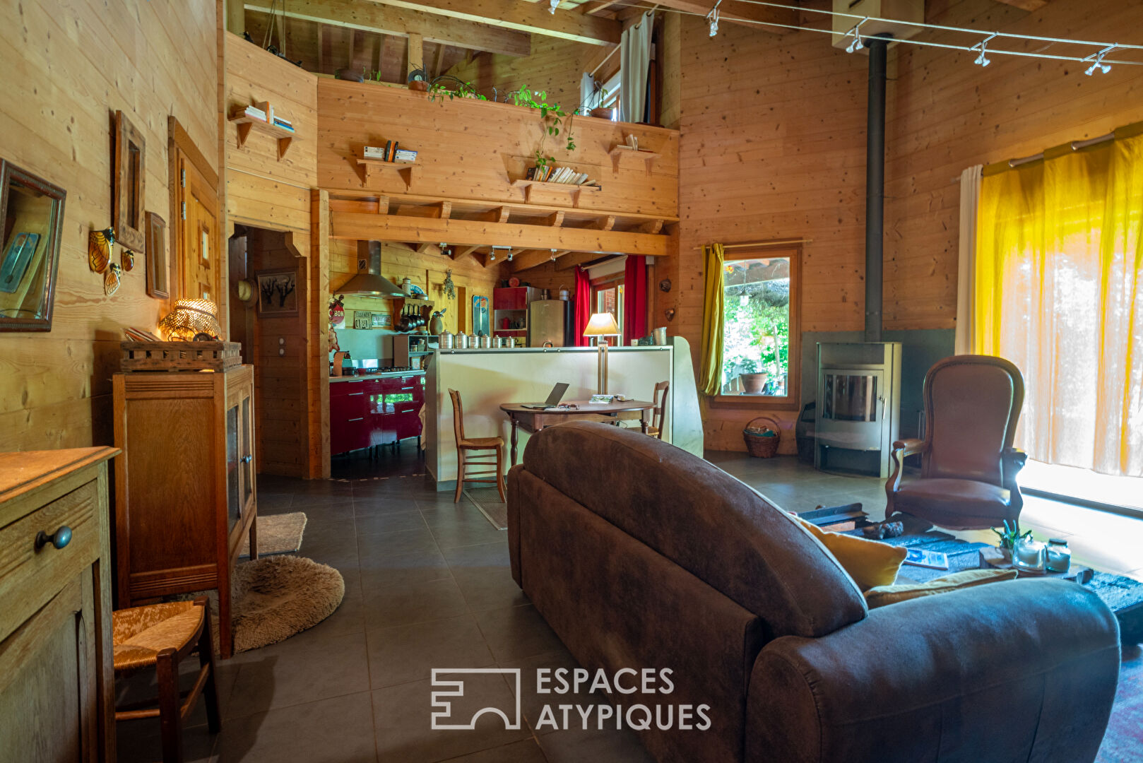 Charming wooden house in the middle of a beautiful pleasure garden in Vals les Bains