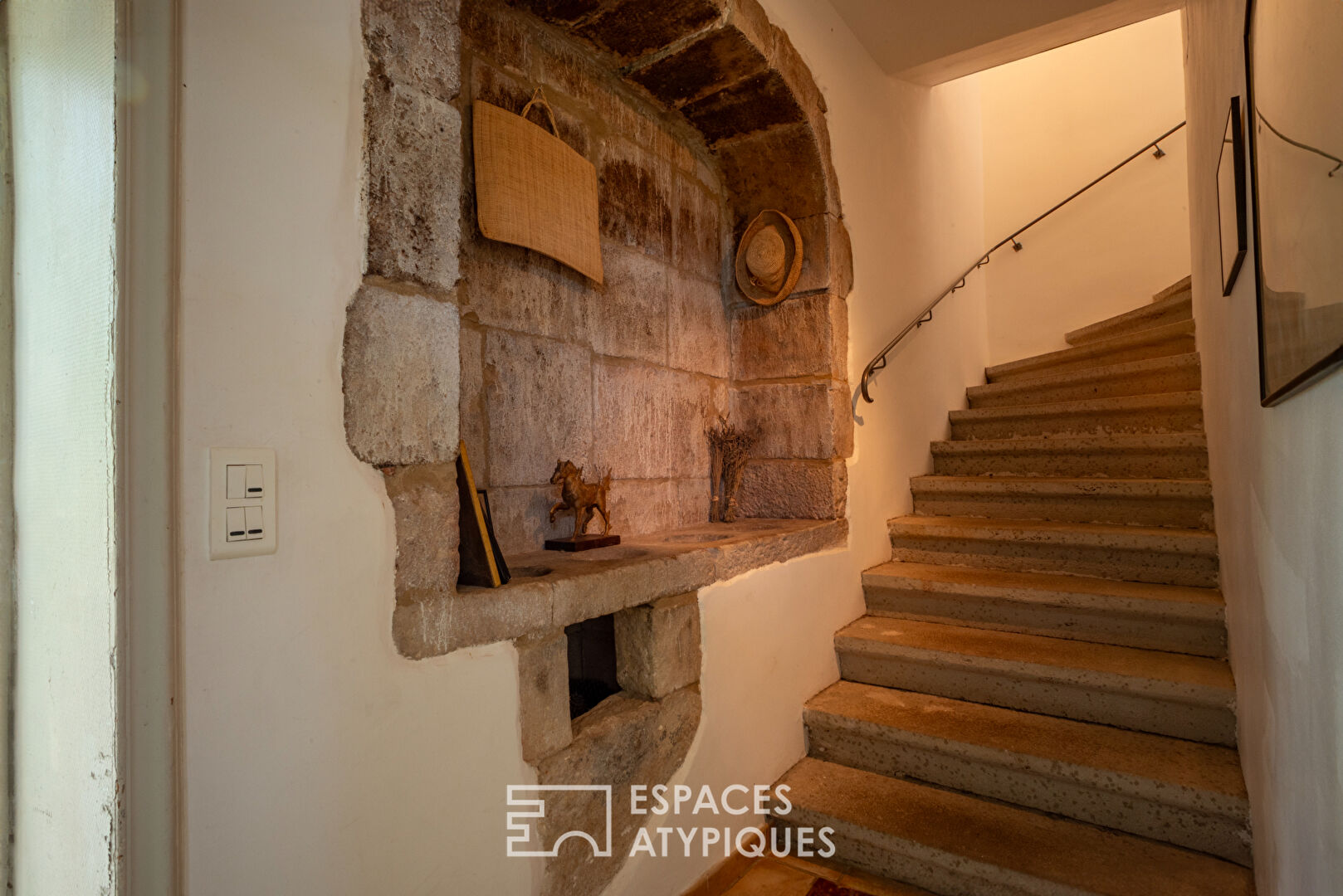 Splendid manor house in the heart of the Monts de l’Ardèche nature park