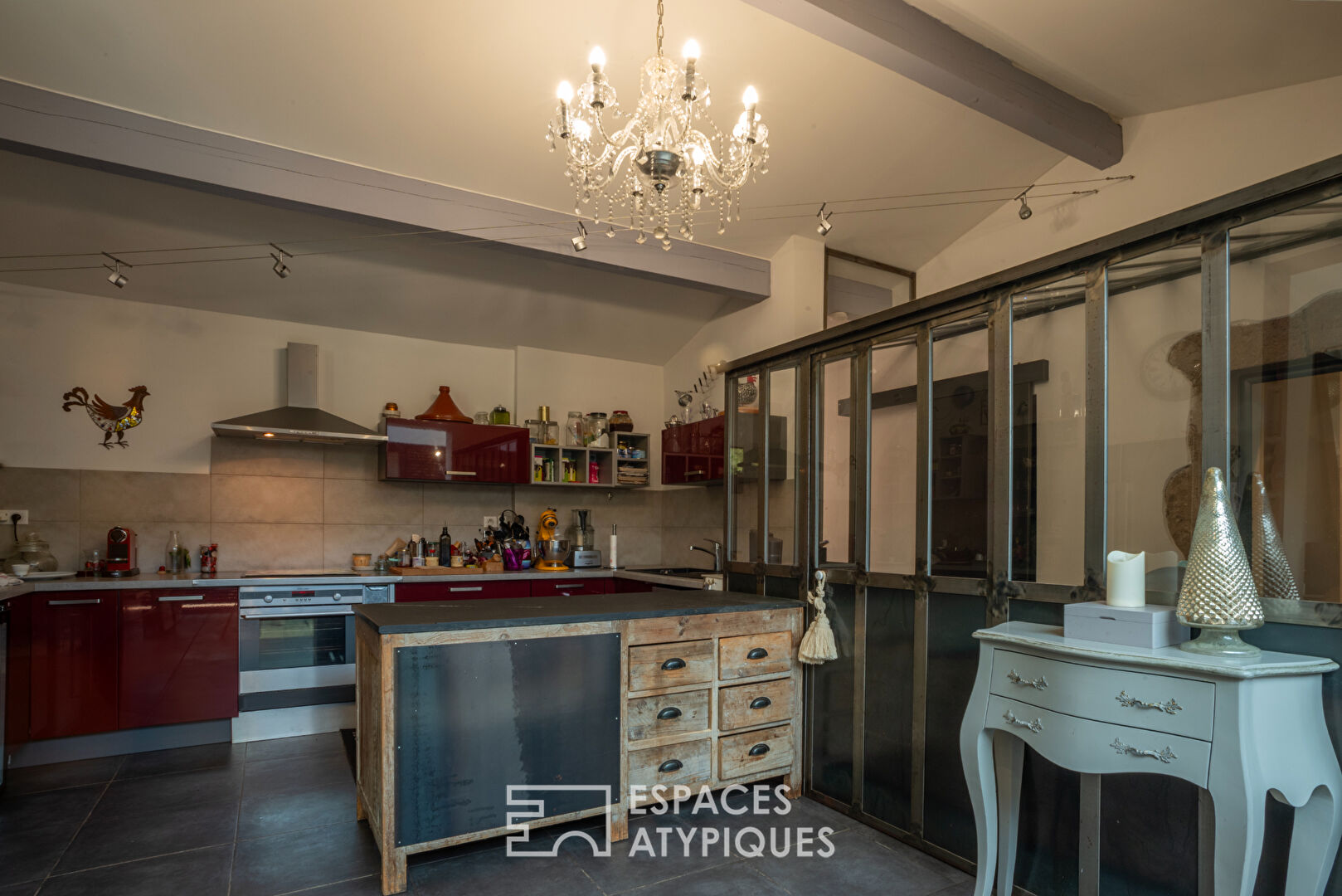 Beautiful, secret contemporary property at the crossroads of the Cévennes and southern Ardèche