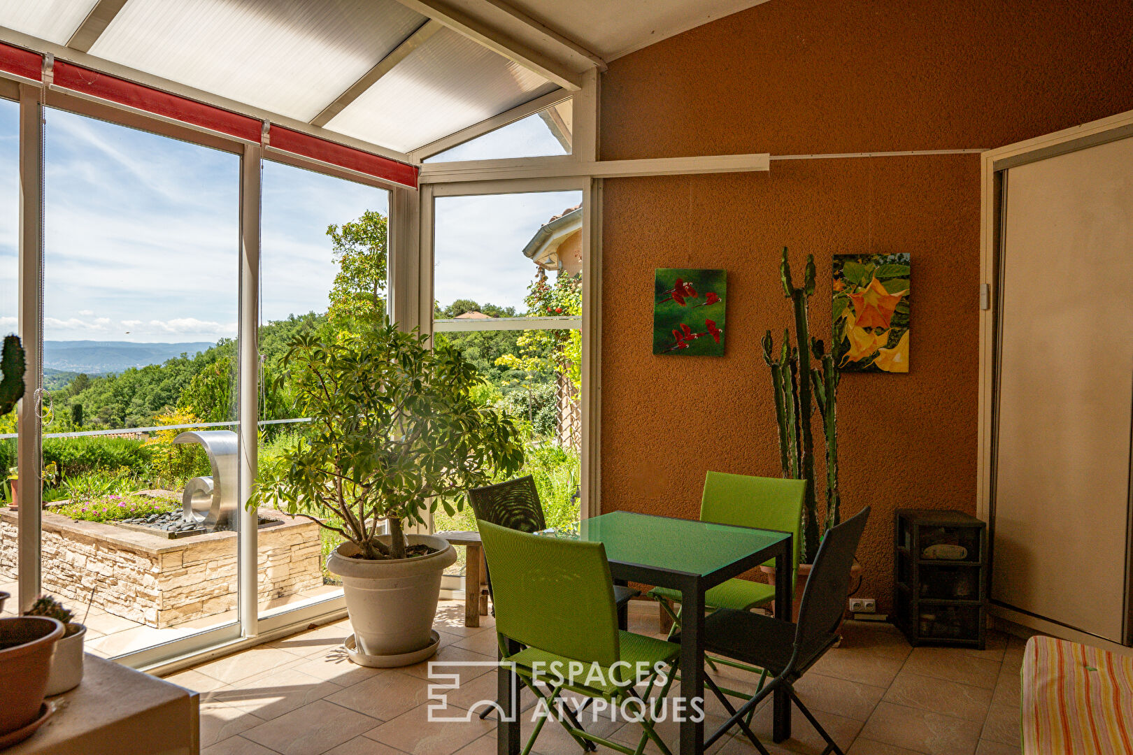 Villa proche Valence, avec piscine, grand sous-sol et vue imprenable !