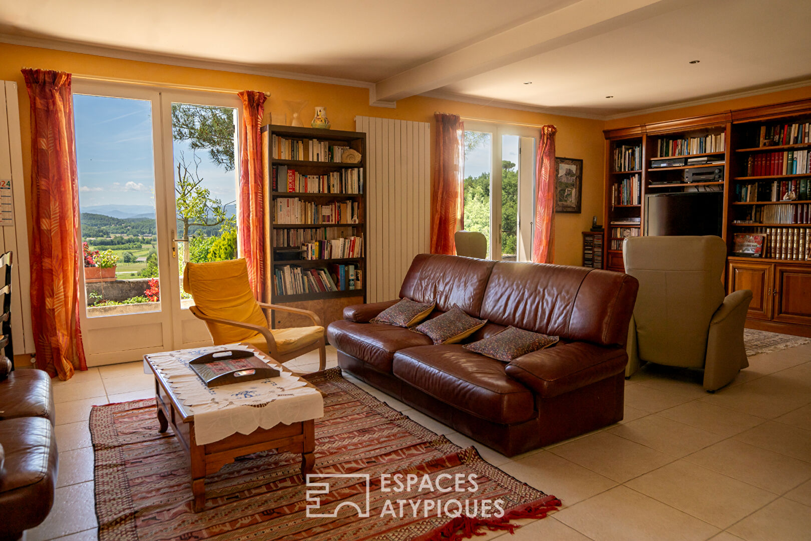 Villa proche Valence, avec piscine, grand sous-sol et vue imprenable !