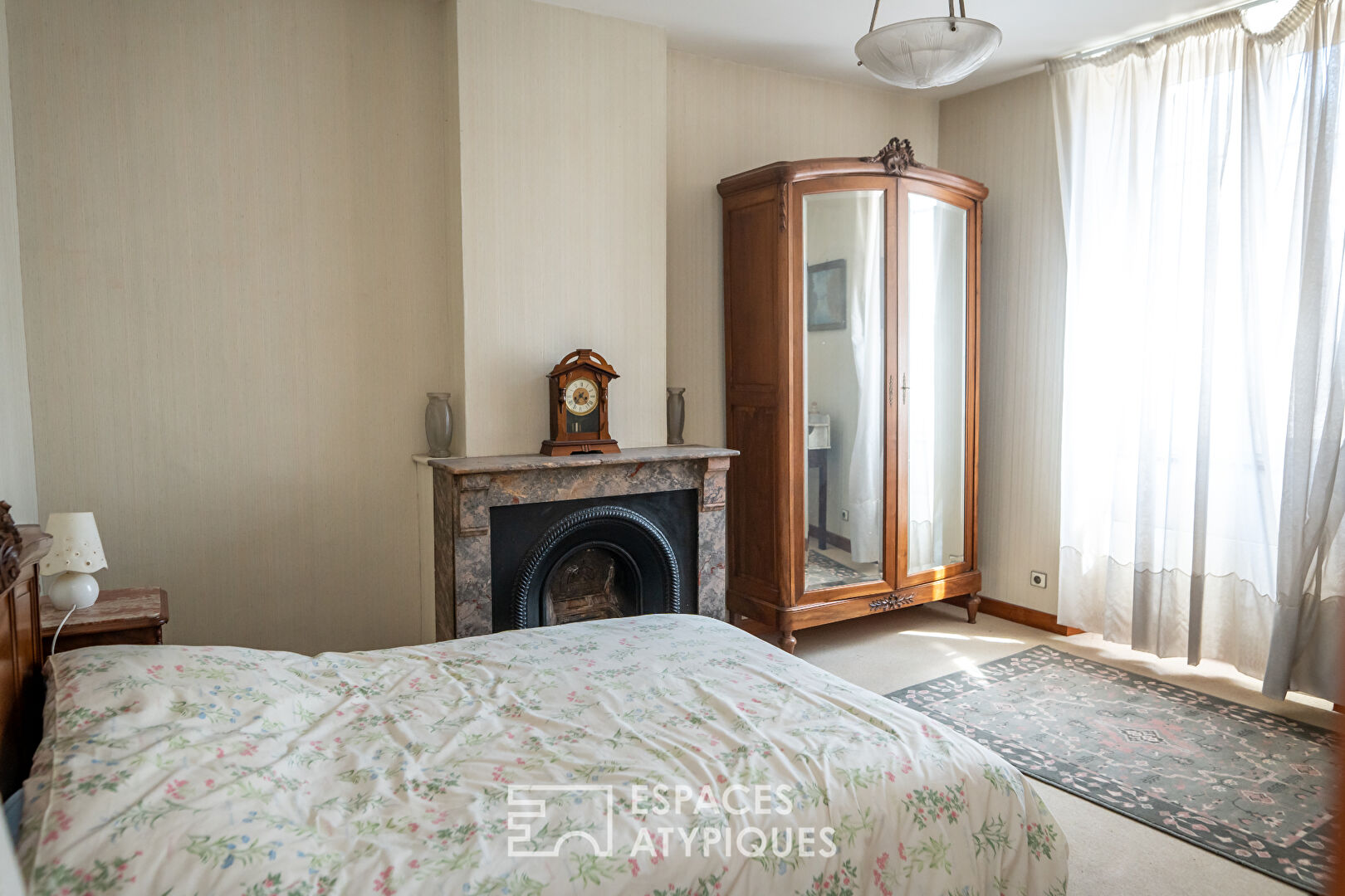 19th century town house for renovation