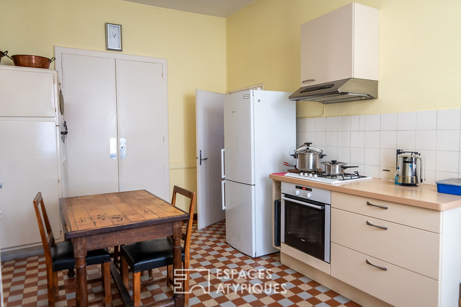 19th century town house for renovation