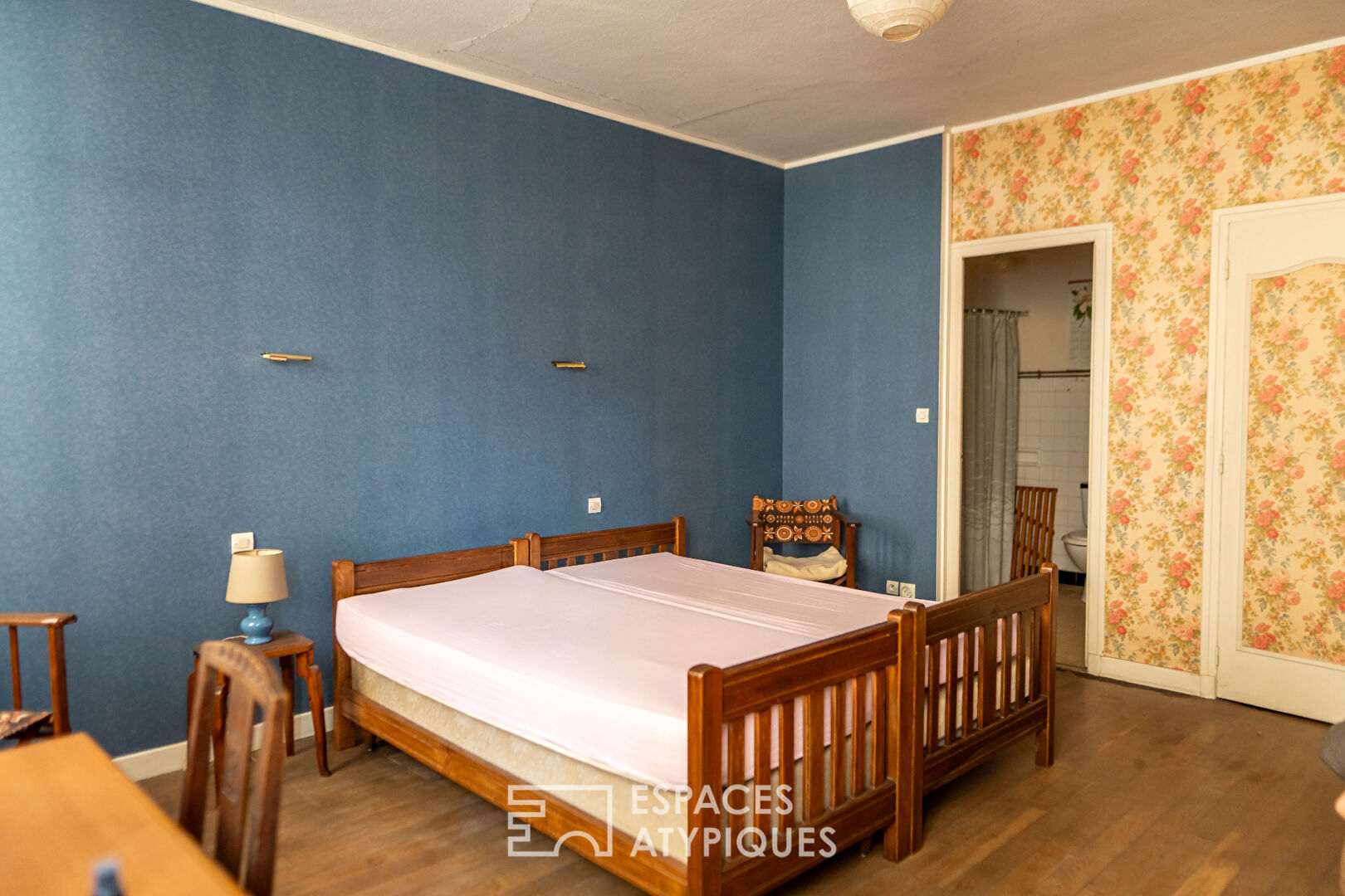 19th century town house for renovation