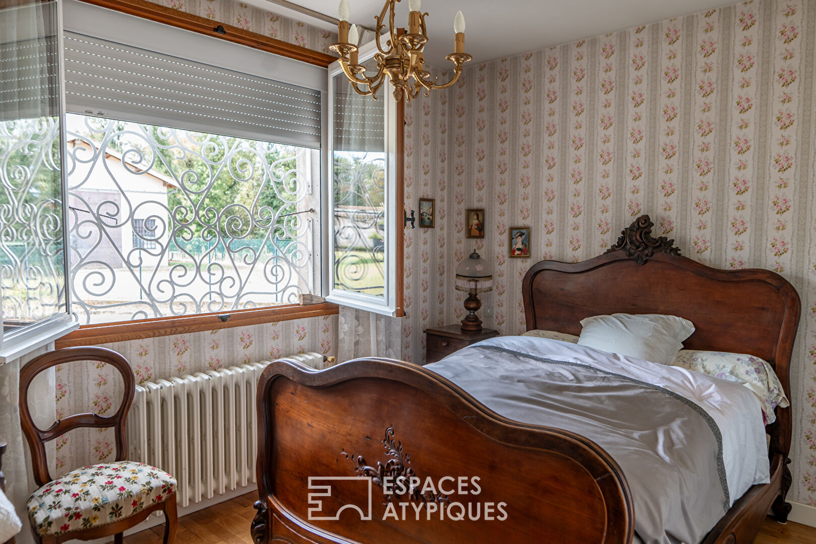 Belle maison sur plus de 8500 m² de terrain, à deux pas de Valence TGV