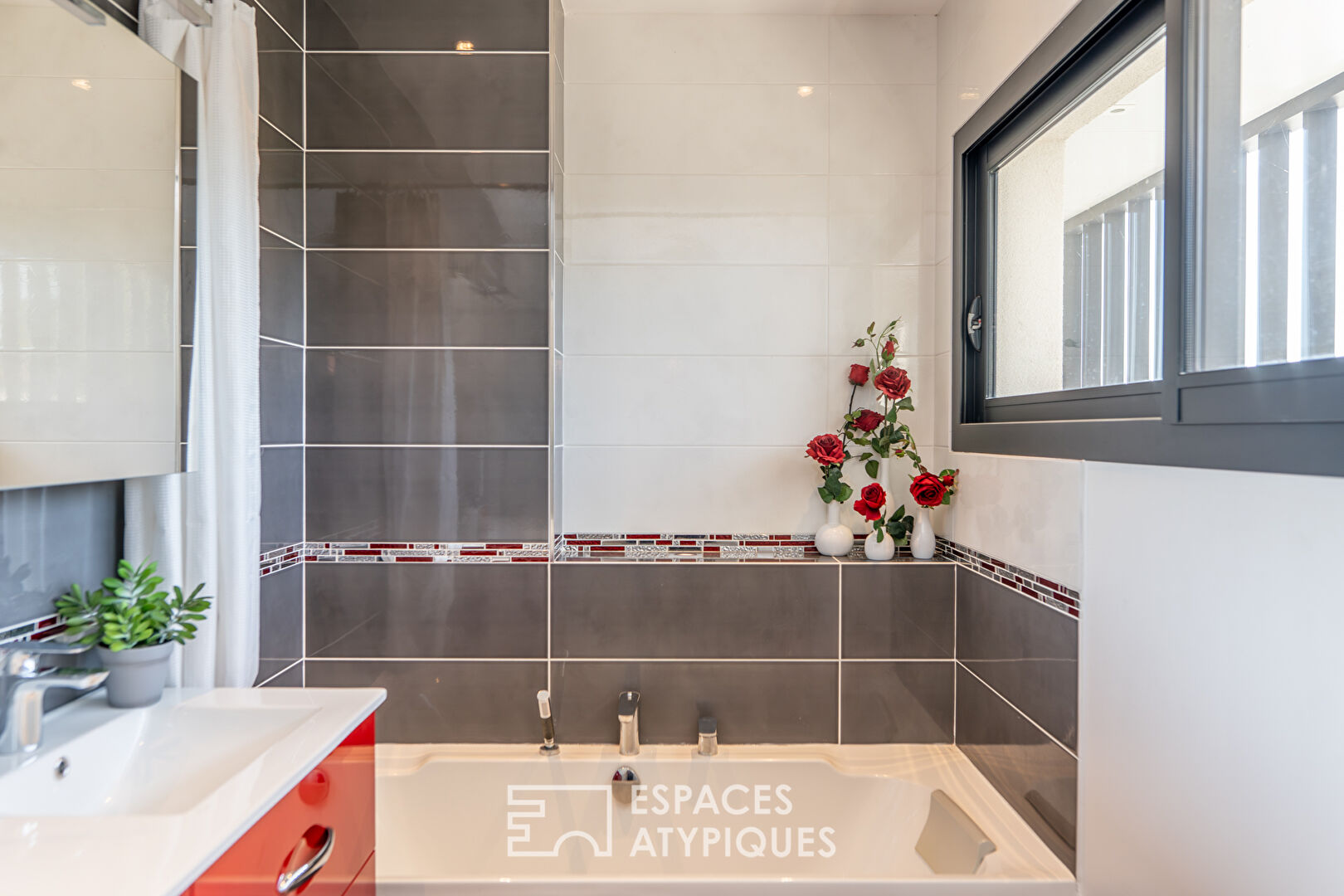 Villa Contemporaine de haut standing proche de Valence