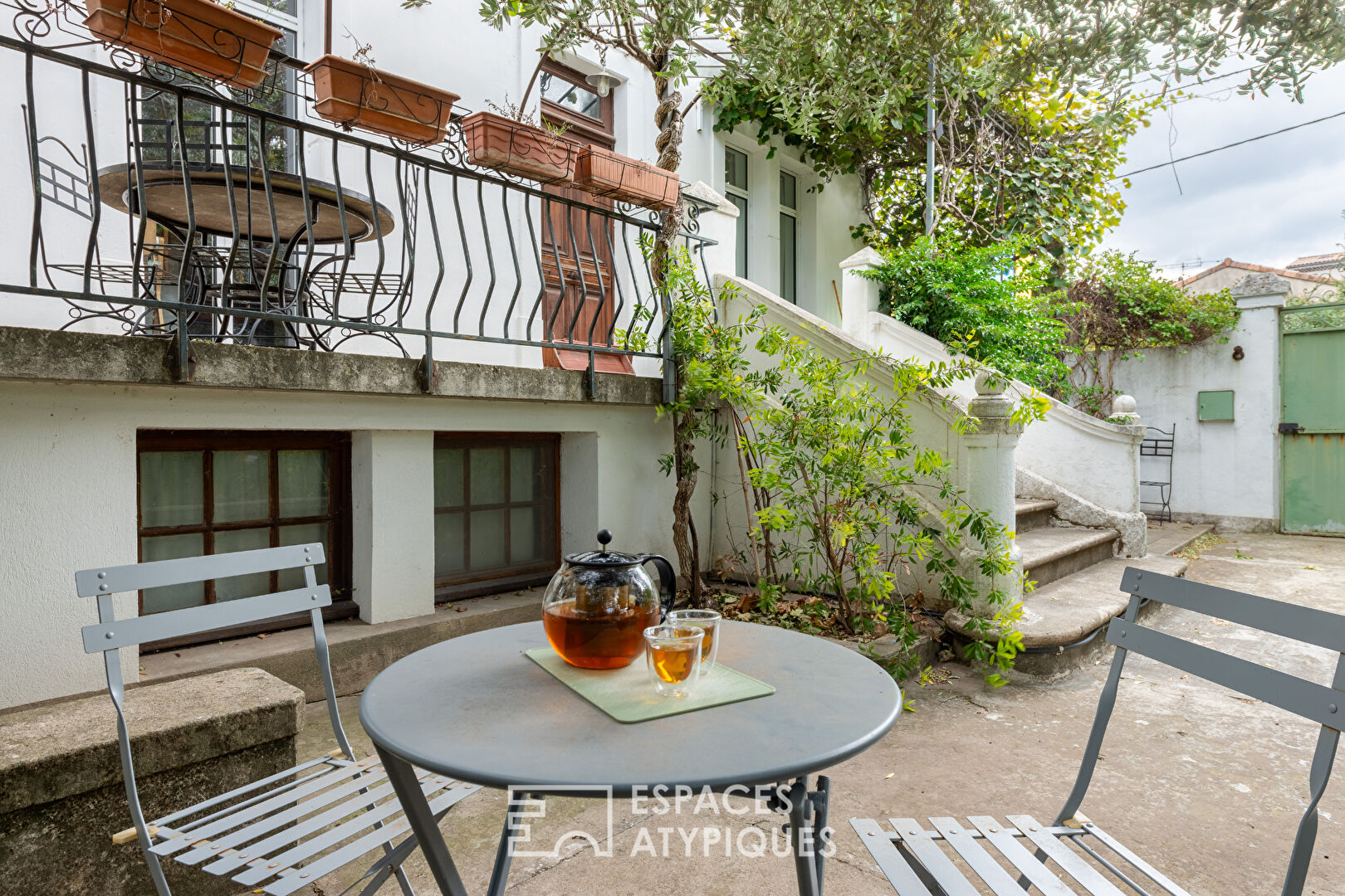 Charming Art Deco house with landscaped garden in Montélimar