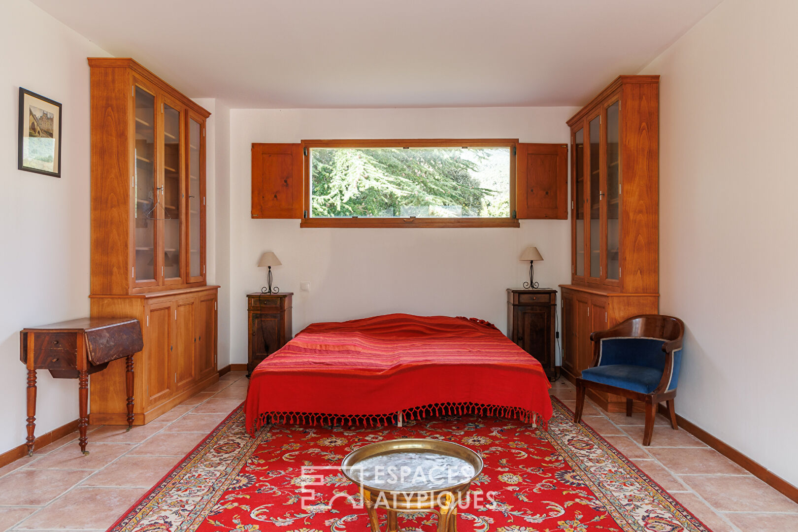 Charming property with vast grounds, swimming pool and uninterrupted views near Dieulefit