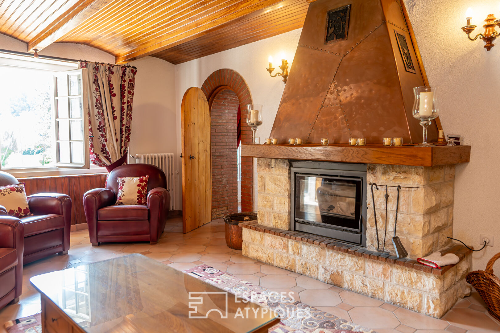 Authentic stone house with swimming pool – Vallée de la Drôme