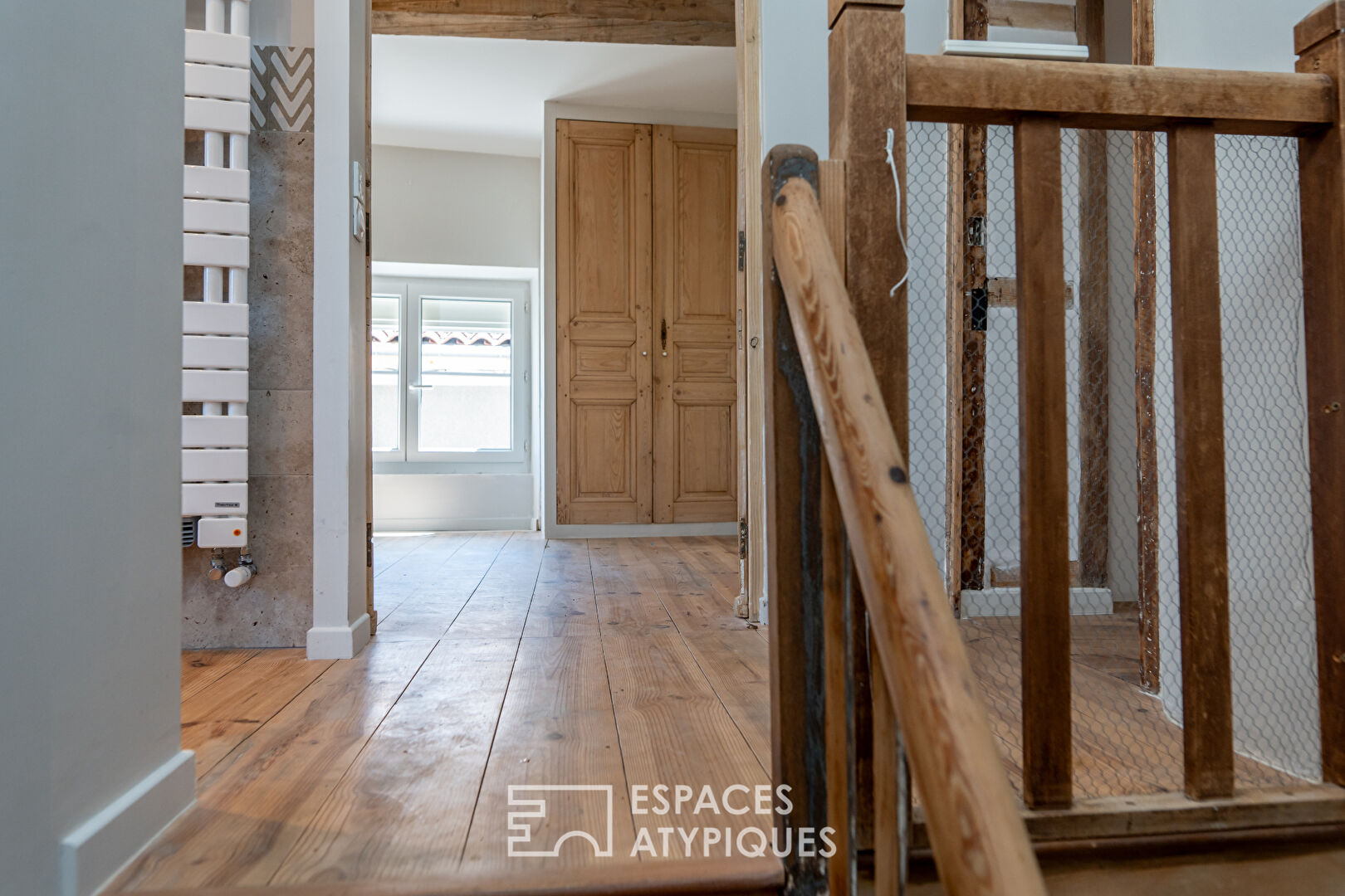 Maison de village rénovée avec terrasses:  un havre de charme à Saint-Péray