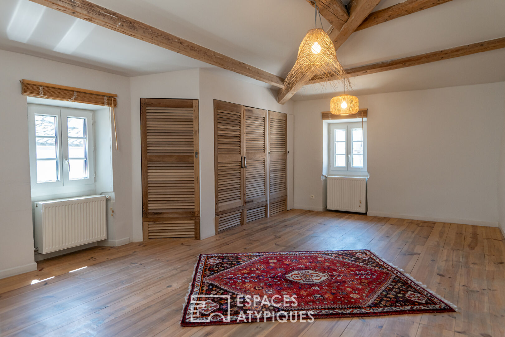 Maison de village rénovée avec terrasses:  un havre de charme à Saint-Péray