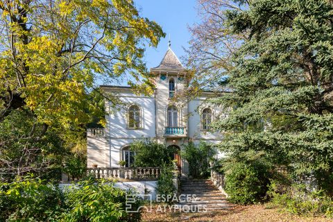 Bourgeois house to renovate in Provence