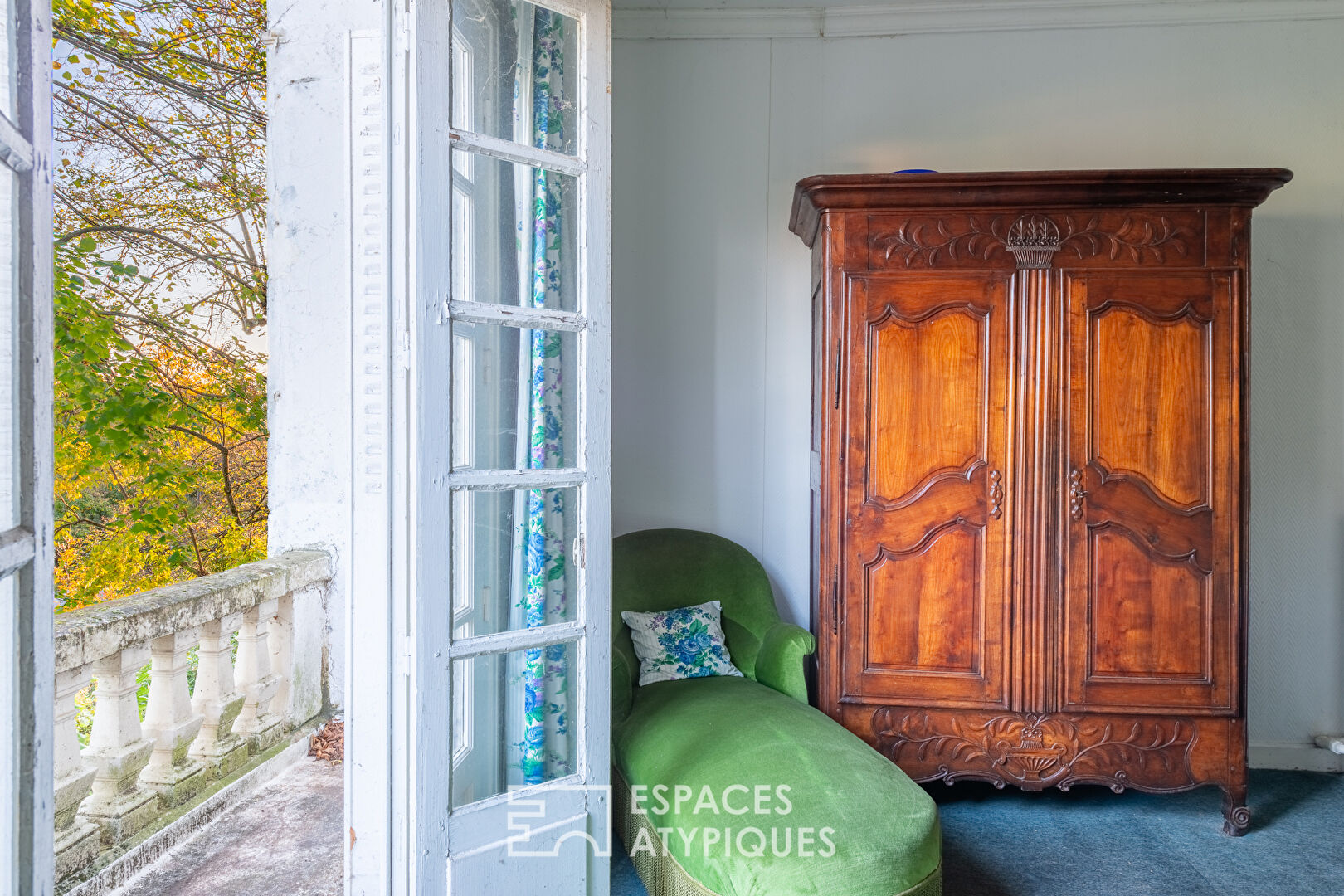 Bourgeois house to renovate in Provence