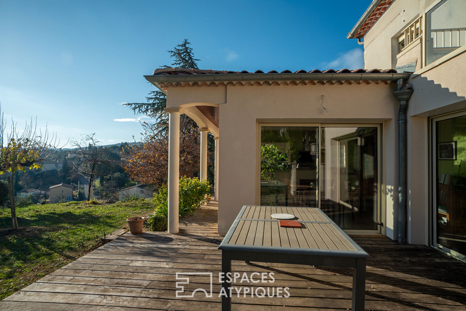 Beautifully renovated 1960s house in the heart of a tree-filled residential area