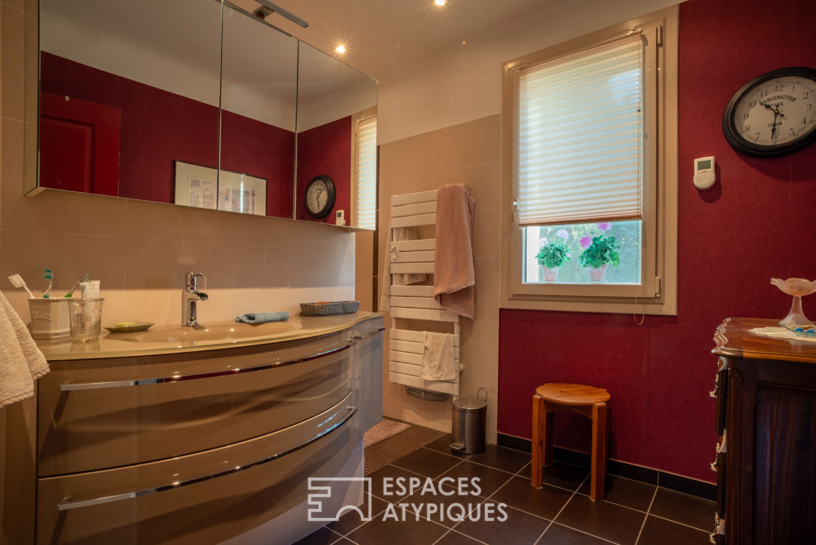 Beautifully renovated 1960s house in the heart of a tree-filled residential area