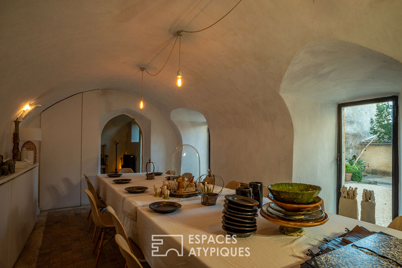 charming village castle and its inseparable park of southern influence