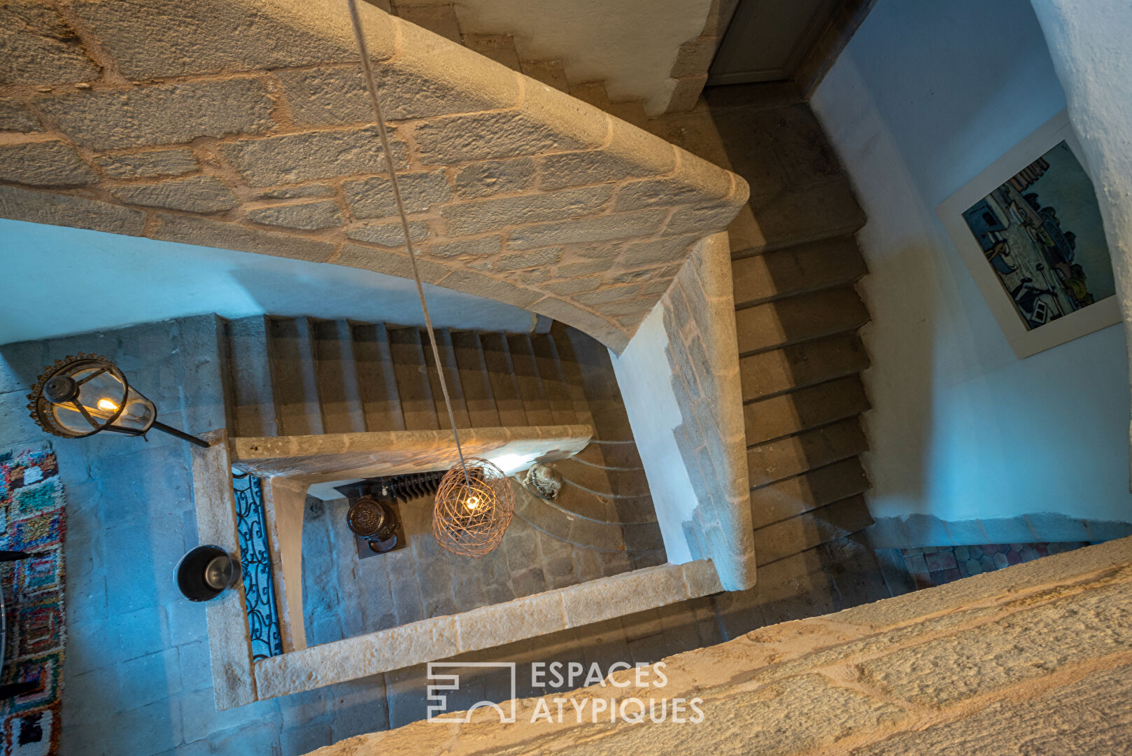 charming village castle and its inseparable park of southern influence