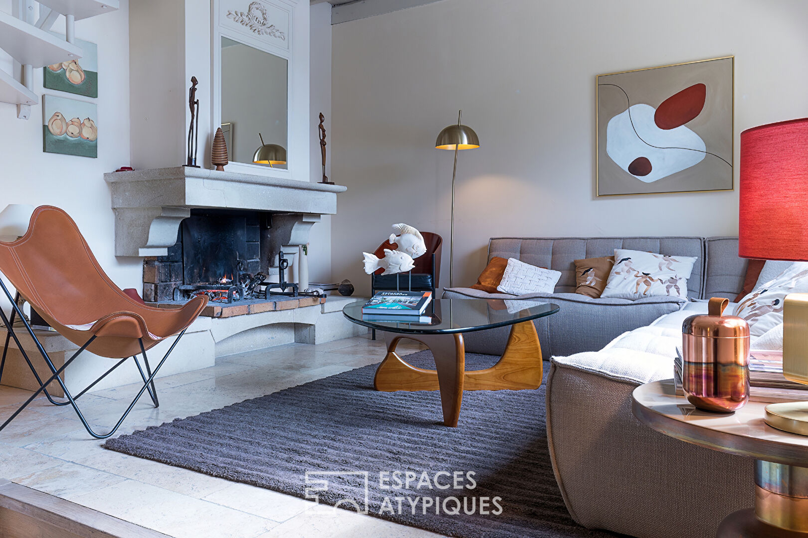 Charme authentique et piscine – Havre de paix proche de Chabeuil