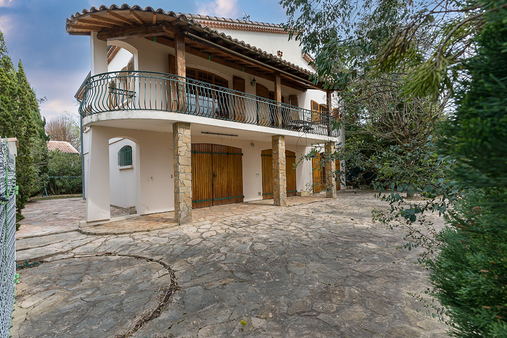Exceptional property with timeless charm and character