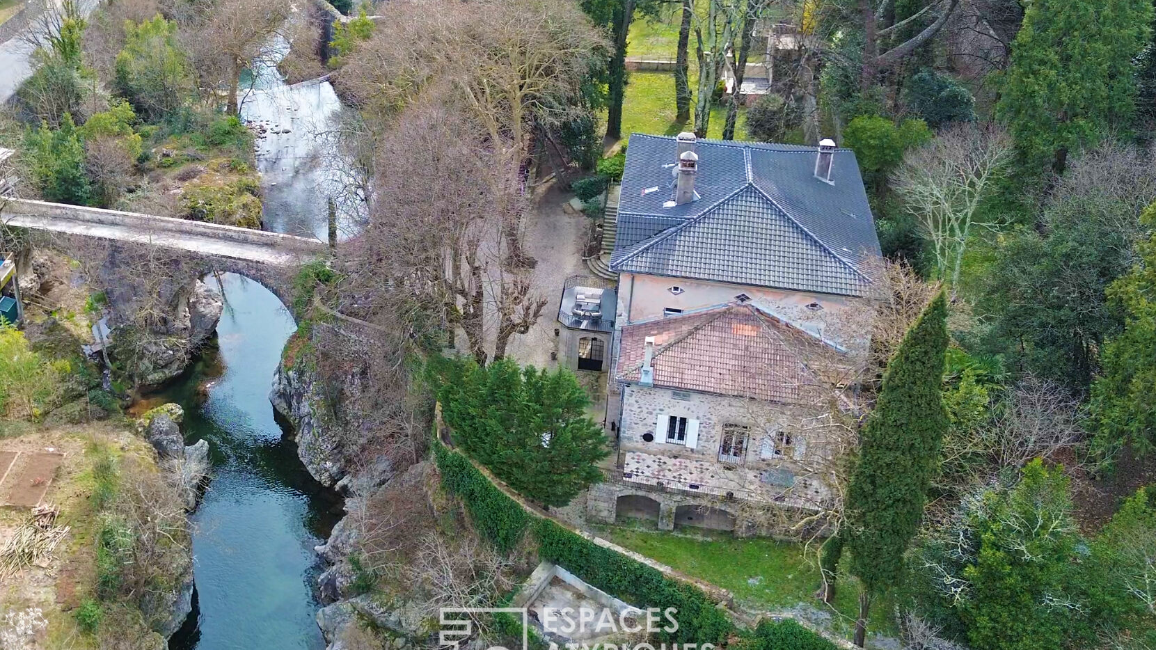 Beautiful 19th century manor house with preserved charm near Vals les Bains