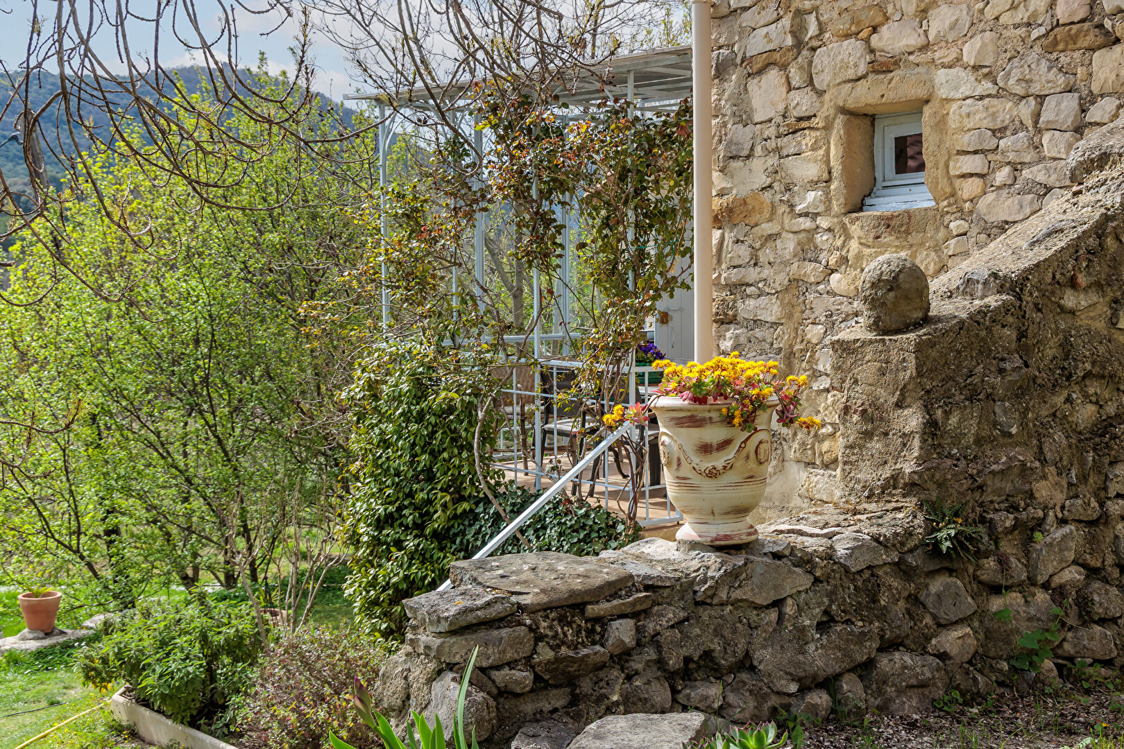 Hameau d’exception pour projet de vie ou d’accueil