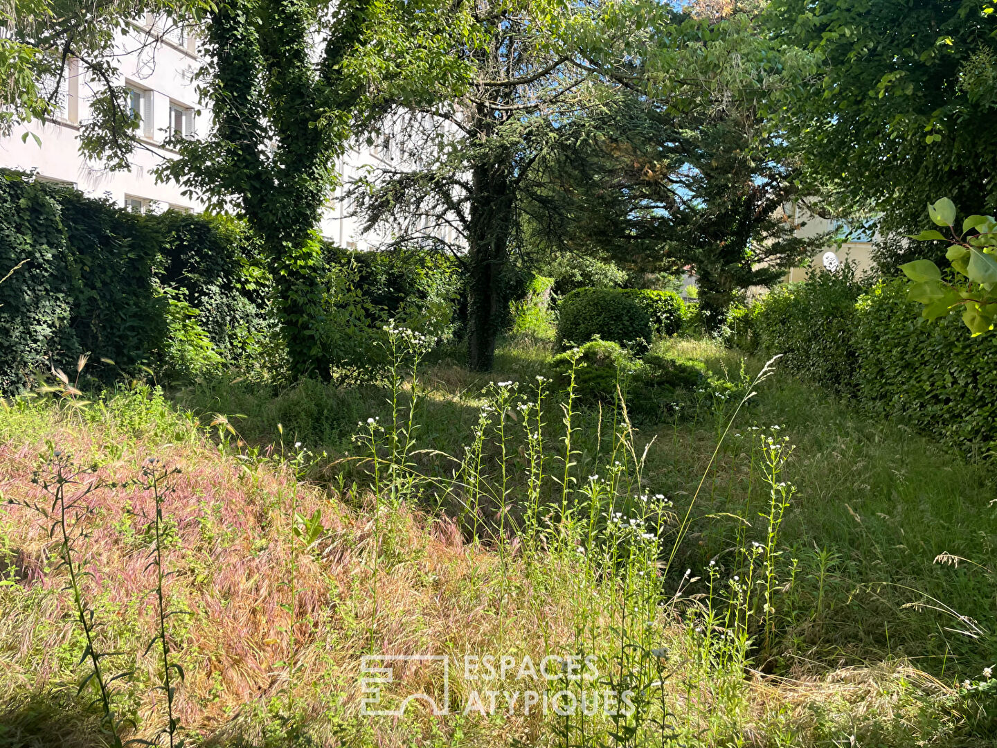Maison proche centre ville de Valence avec un grand jardin