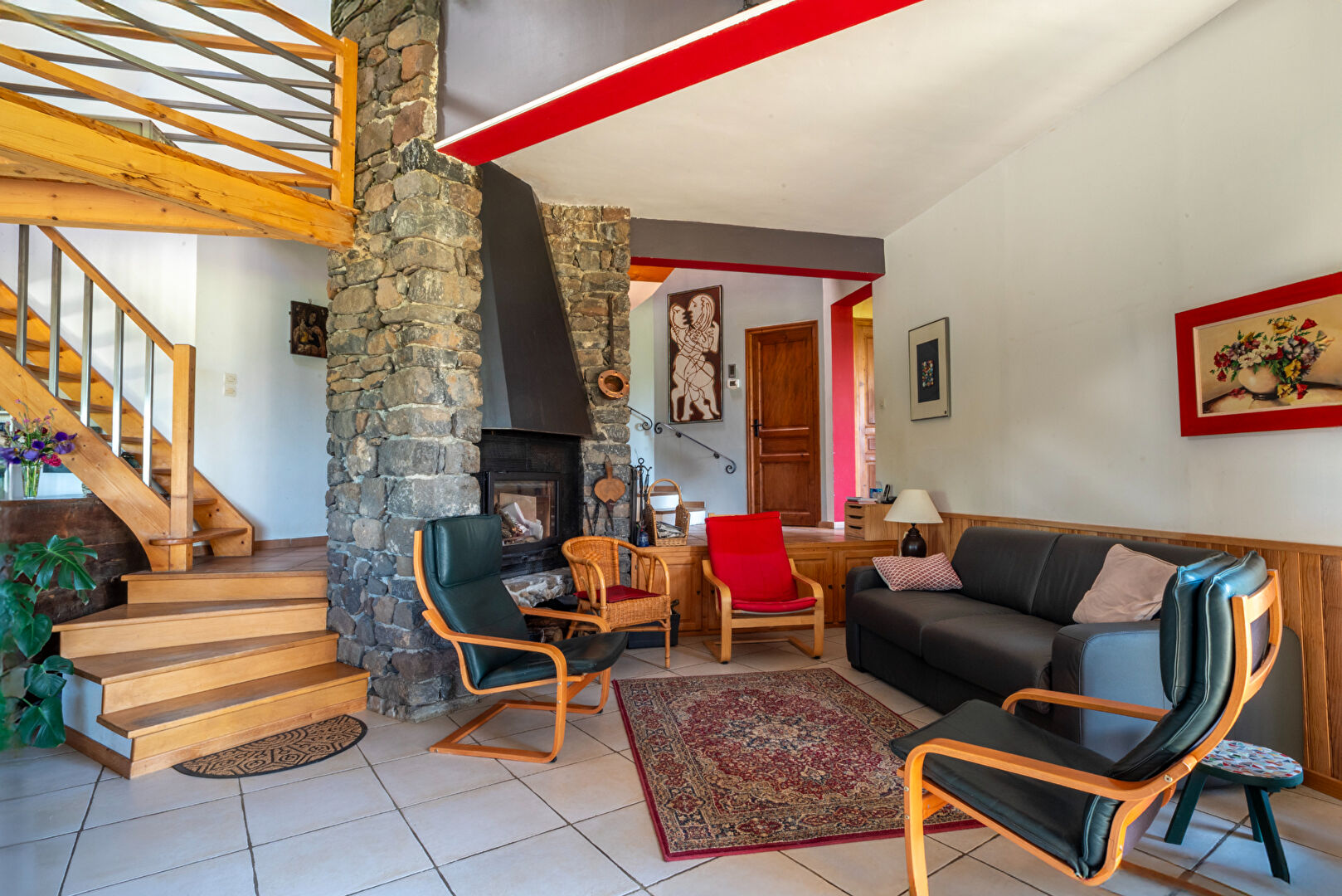 Belle maison d’architecte avec vue imprenable sur 2 ha – Sud Ardèche