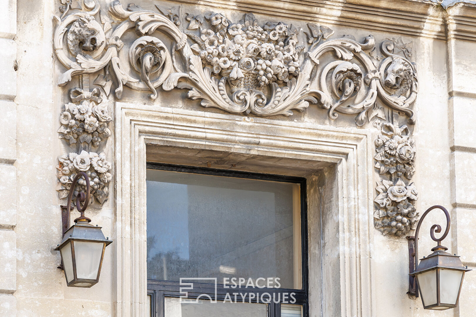 Appartement avec cachet et volumes exceptionnels à rénover