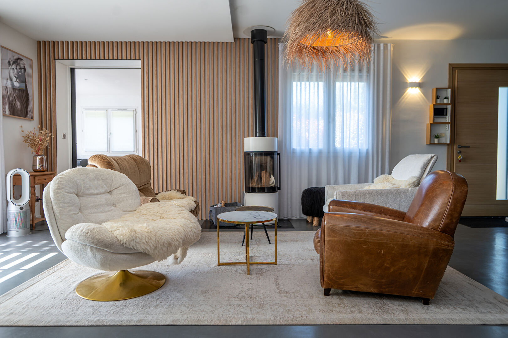 Maison familiale rénovée avec suite parentale et piscine
