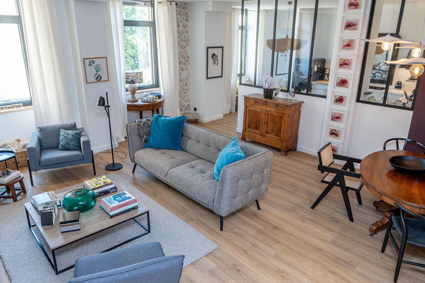 Appartement rénové de standing avec ascenseur et garage dans le centre historique de Valence