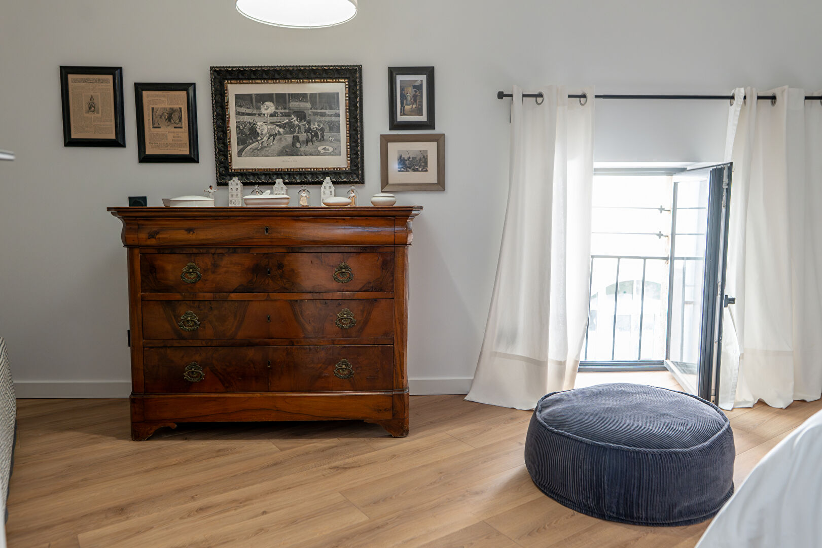 Appartement rénové de standing avec ascenseur et garage dans le centre historique de Valence