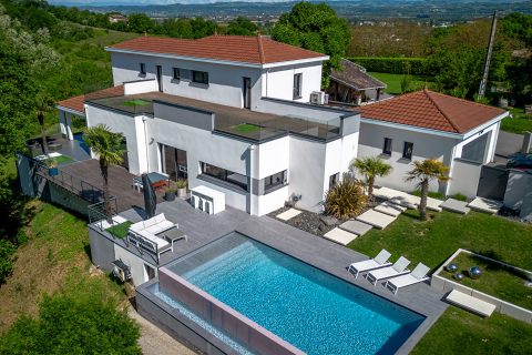 Villa contemporaine avec rooftop et vue Vercors exceptionnelle