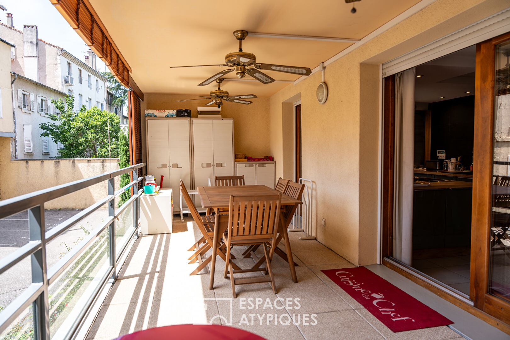 Duplex lumineux avec jardin et terrasses en coeur de Valence