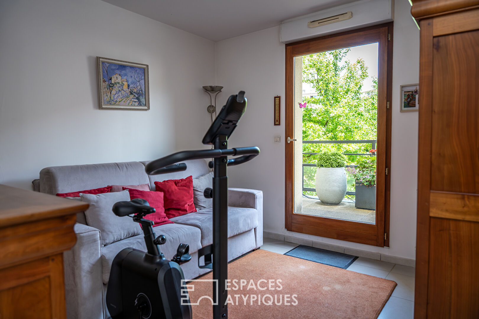Duplex lumineux avec jardin et terrasses en coeur de Valence