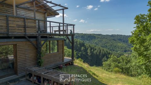 Maison bois éco construction avec belle vue et gîtes en sud Ardèche, proche d’Aubenas