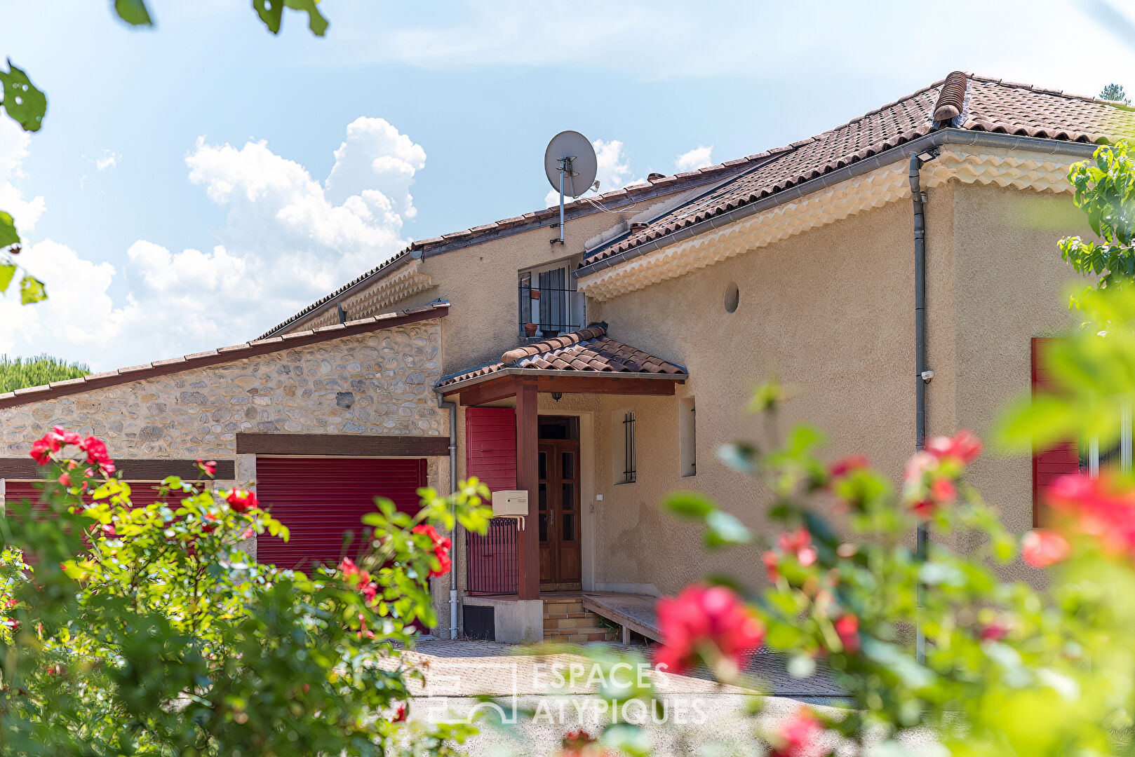 CHARMING HOUSE – Haven of Peace with Mountain Views near Die