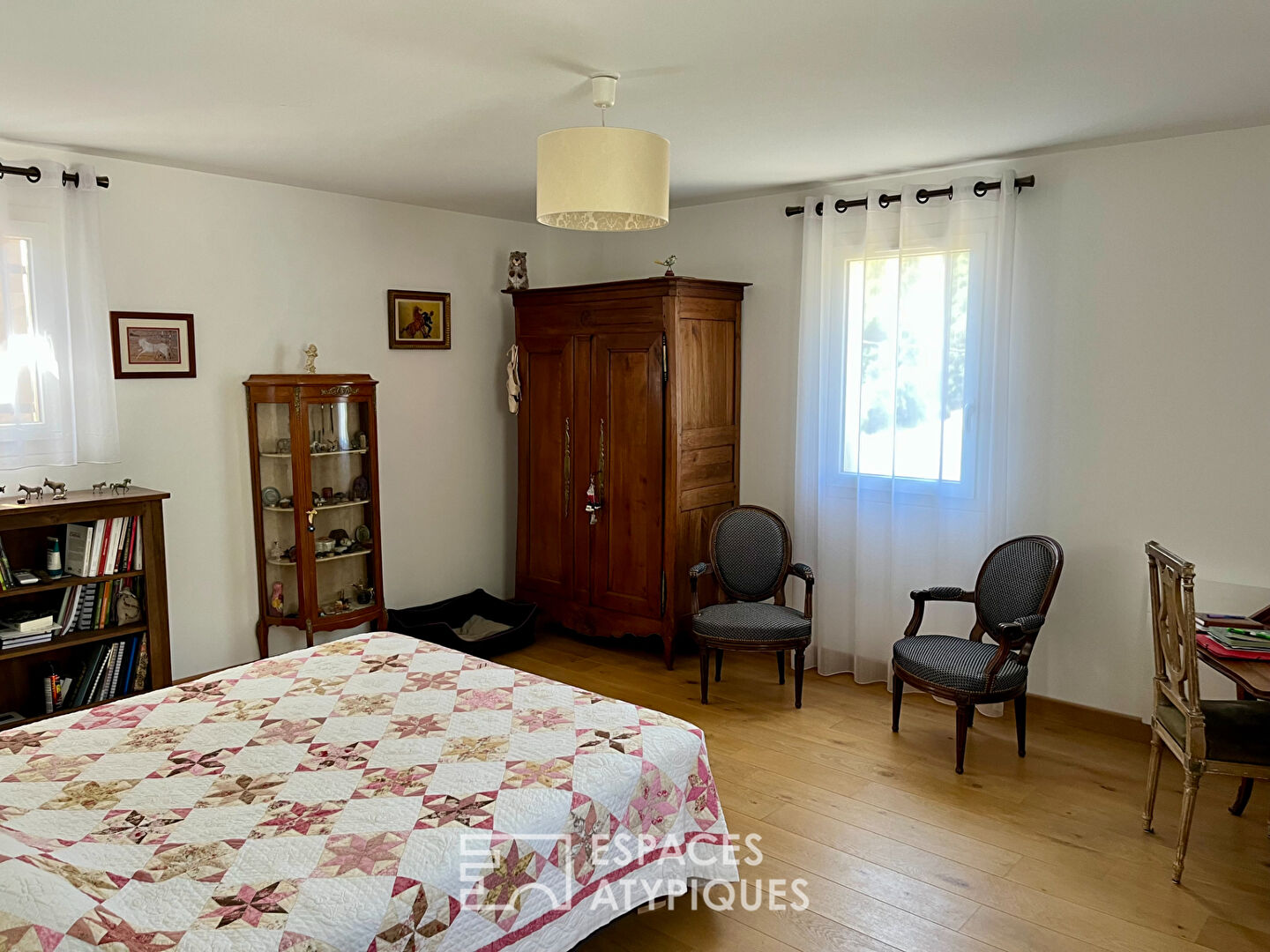 Propriété avec 10ha de terrain et installations équestres