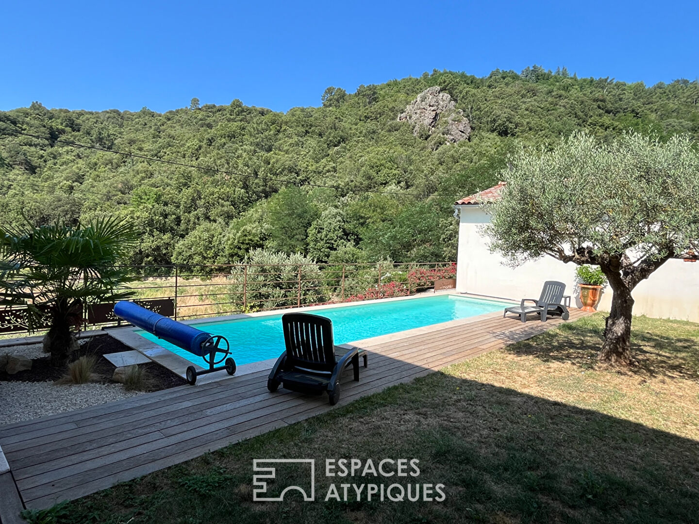 Propriété avec 10ha de terrain et installations équestres