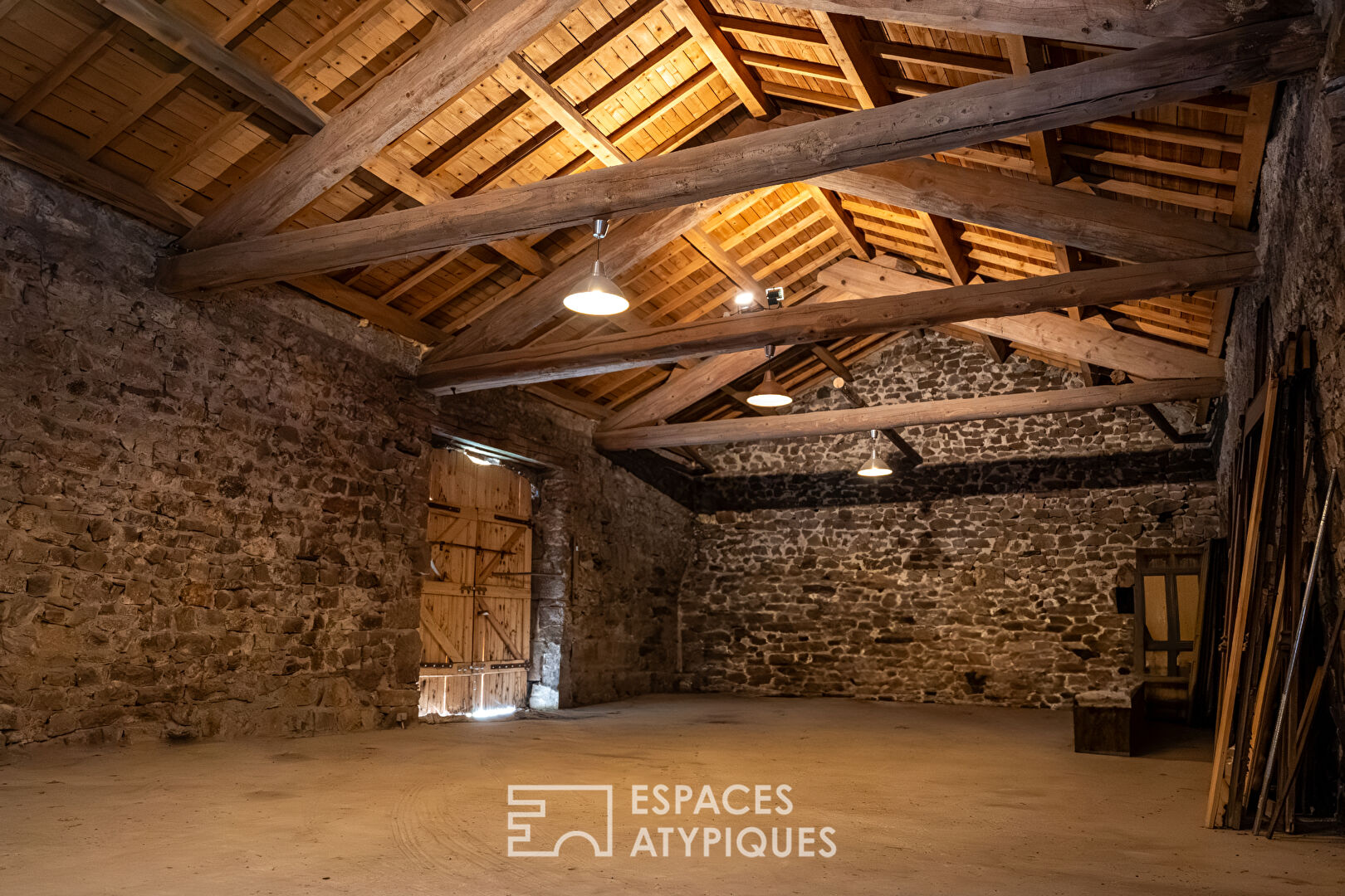 Former rural estate in Haute Ardèche.