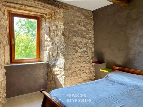 Corps de ferme rénové, en Ardèche Verte.