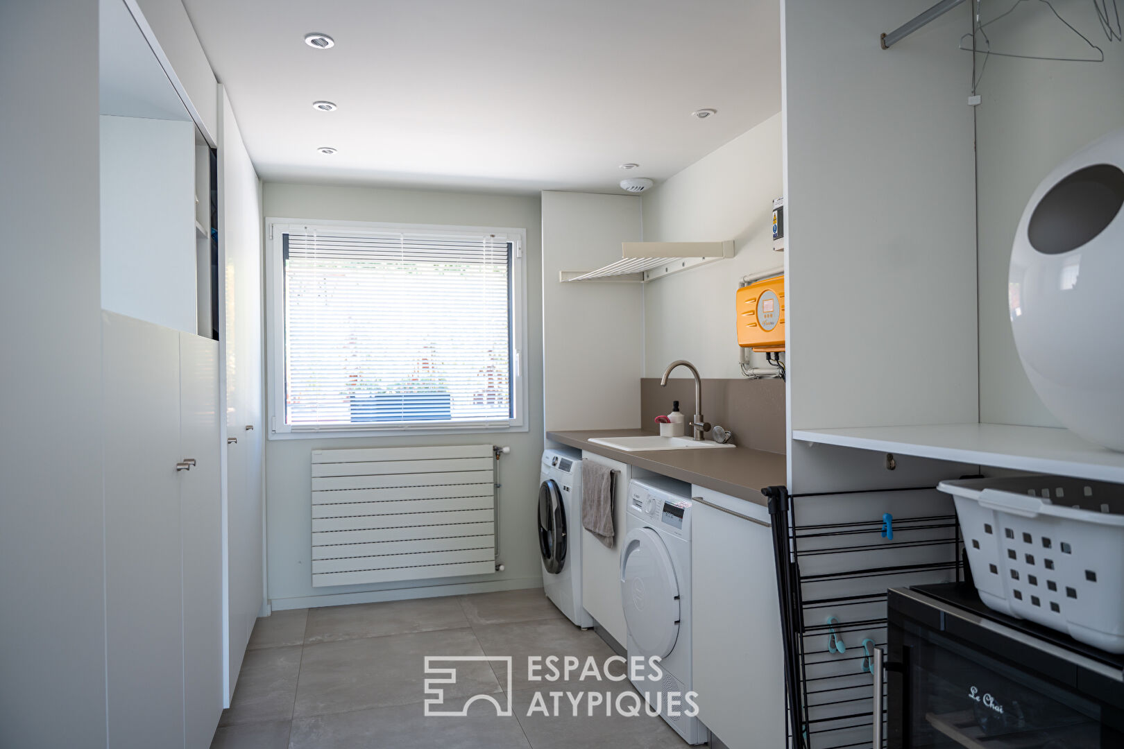 Maison contemporaine d’exception avec piscine et vue dégagée proche de Valence