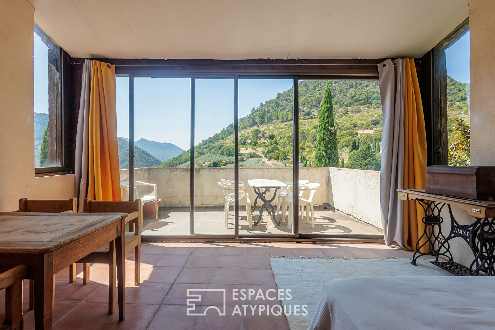 Maison d’exception de 924 m² avec piscine et vue à couper le souffle