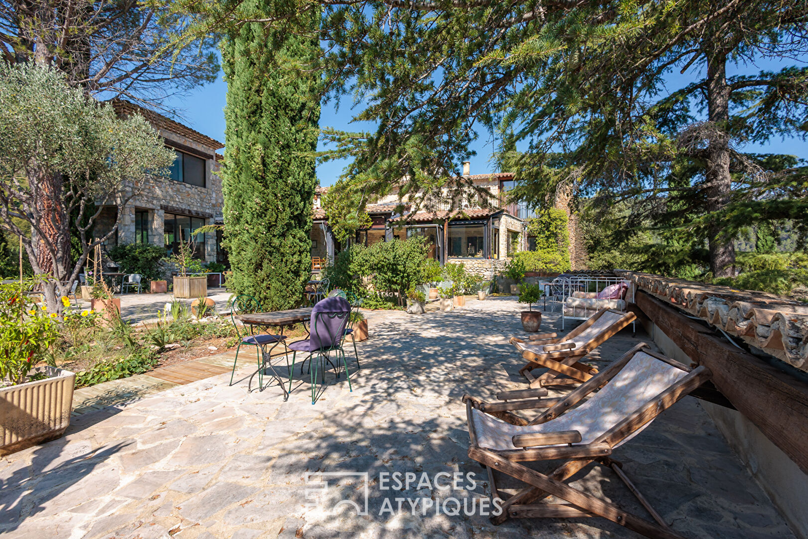 Maison d’exception de 924 m² avec piscine et vue à couper le souffle