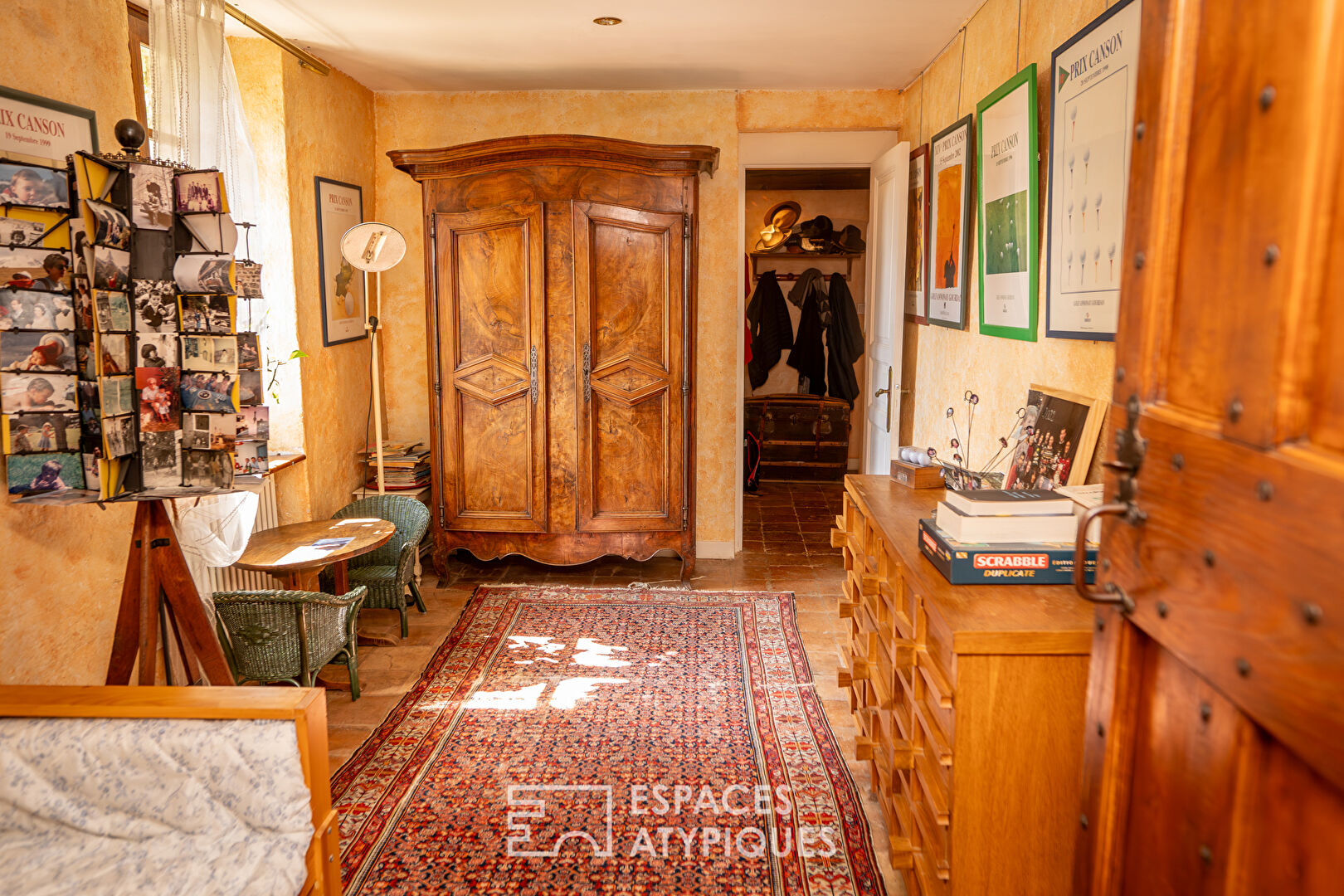Maison ancienne de caractère avec piscine