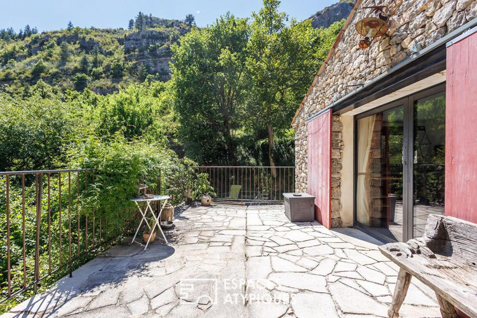 Belvédère historique et sérénité, un refuge en Drôme Provençale