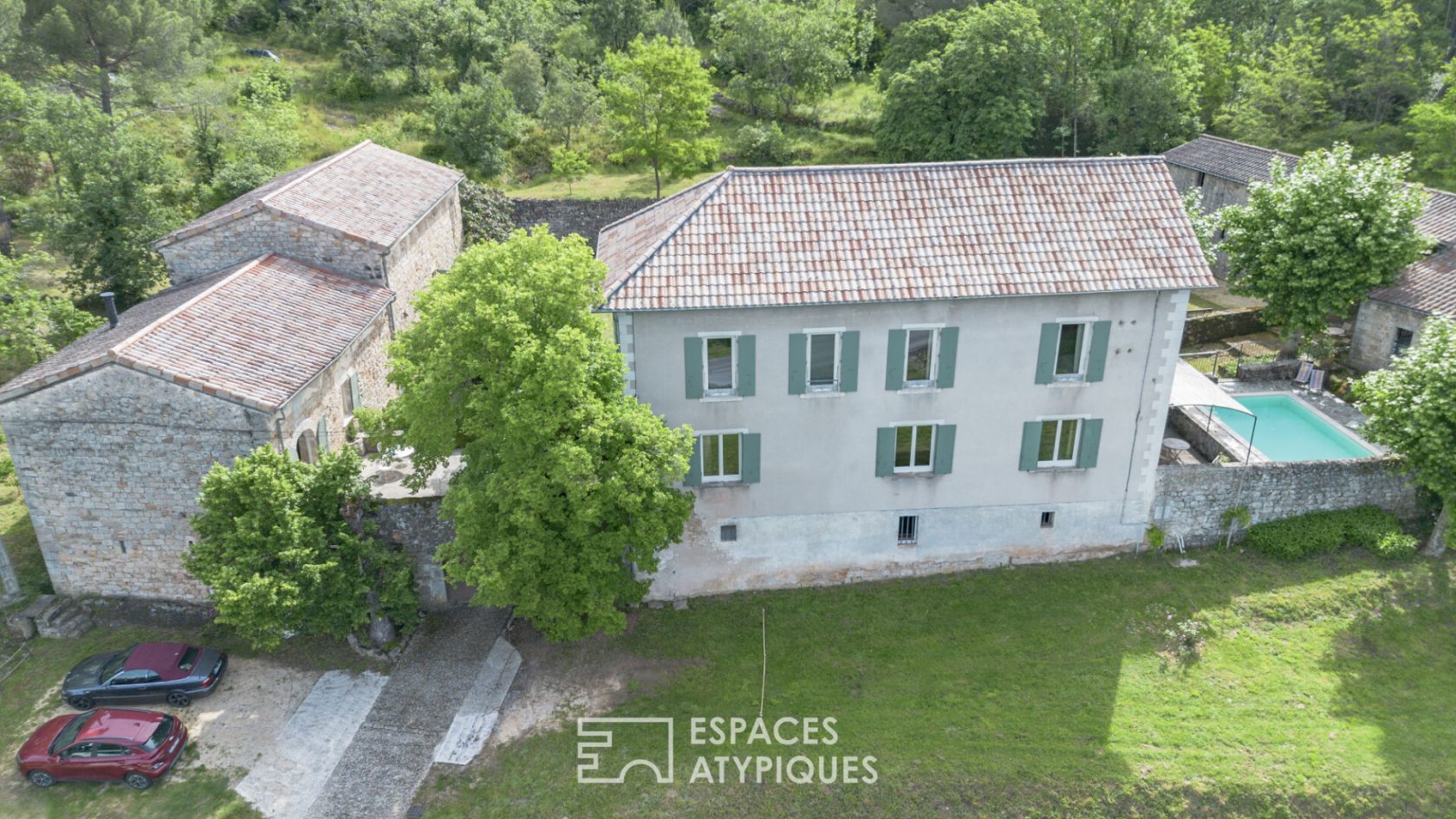 Splendid manor house in the heart of the Monts de l’Ardèche natural park
