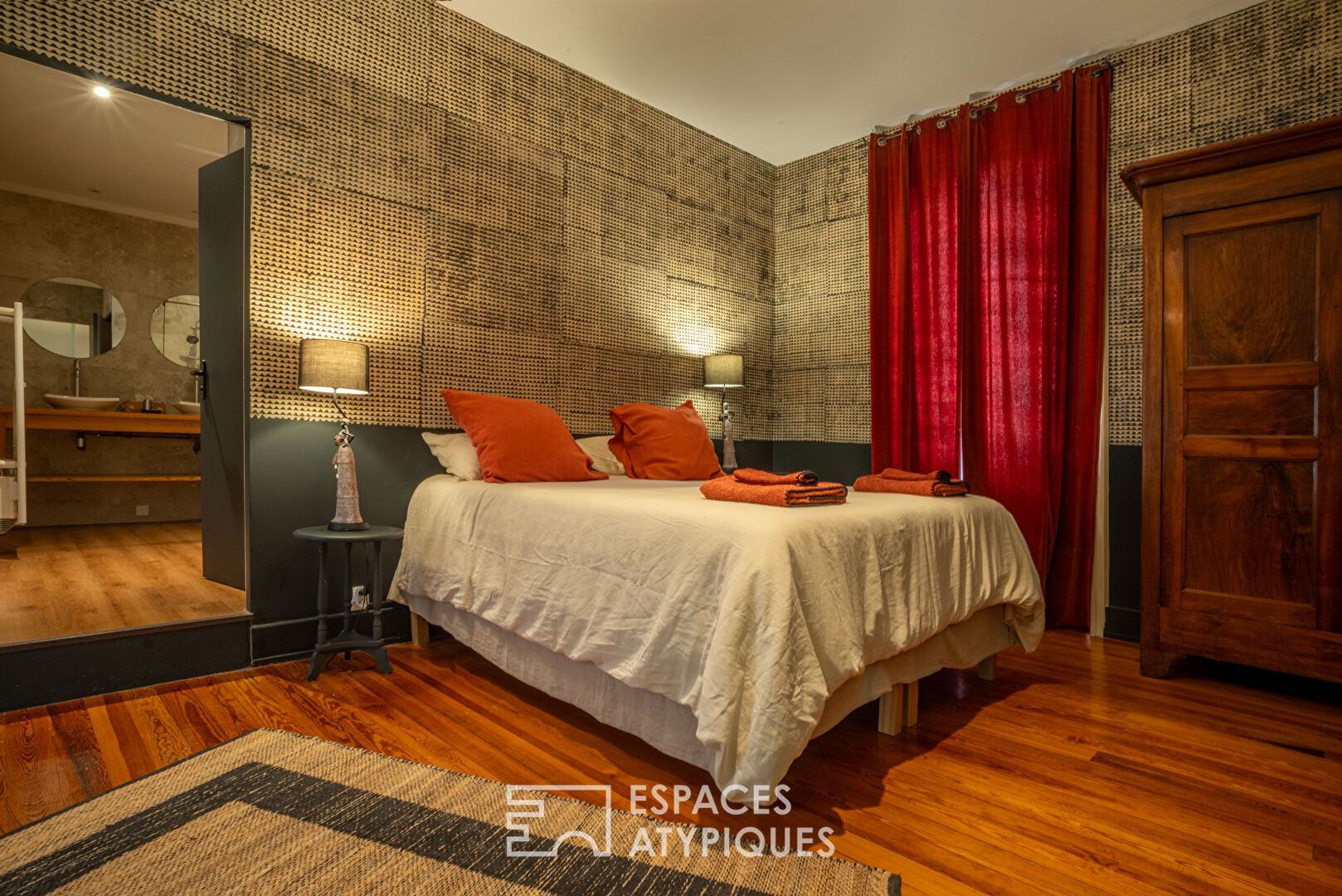 Splendid manor house in the heart of the Monts de l’Ardèche natural park